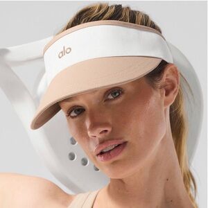 ALO Yoga Colorblock Visor - White and Tan